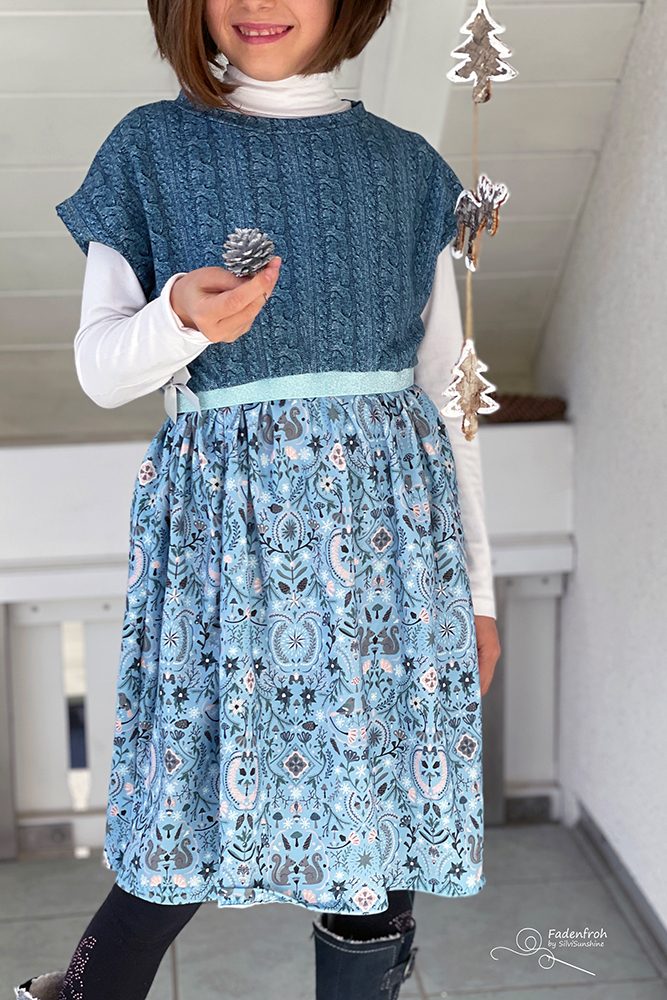 Halbe Meter Kleid von Kleiner Polli-Klecks, genäht von Fadenfroh by SilviSunshine (Stoff: Funkelrosa)
